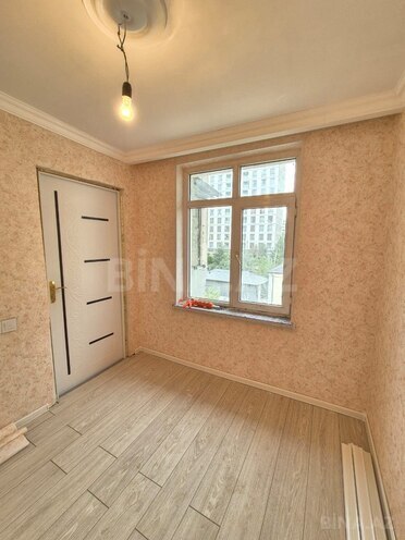 Satılır 2 otaqlı köhnə tikili 38 m², İnşaatçılar m., photo 9 from 12