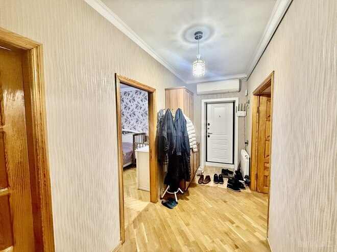 Продаётся 4-комн. вторичка 120 м², м. Кара Караев, photo 13 from 26