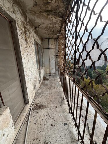 Satılır 4 otaqlı köhnə tikili 105 m², Azadlıq Prospekti m., photo 17 from 20