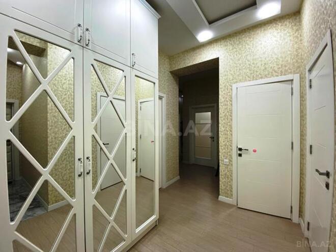 Продаётся 3-комн. новостройка 105 м², м. Кара Караев, photo 16 from 17