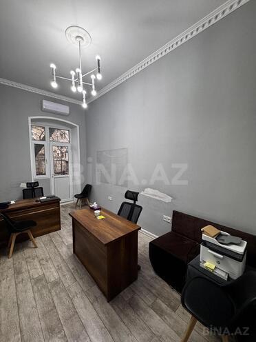 Сдаётся 4-комн. офис 110 м², м. Низами, photo 3 from 9
