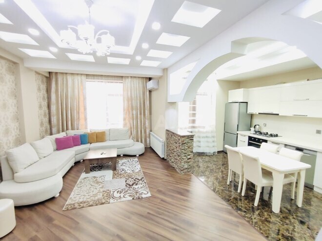 İcarəyə verilir 2 otaqlı yeni tikili 100 m², 28 May m., photo 28 from 31