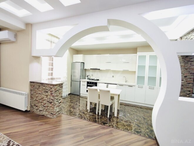 İcarəyə verilir 2 otaqlı yeni tikili 100 m², 28 May m., photo 7 from 31