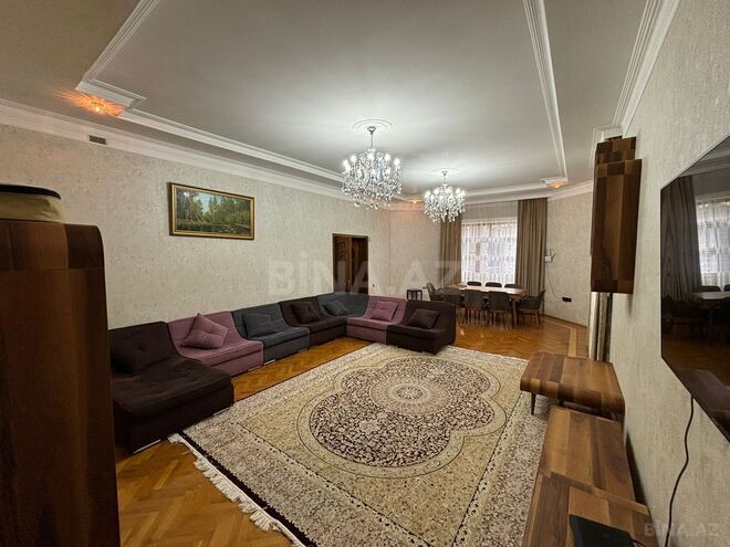 Продаётся 9-комн. дом/дача 500 м², м. Кара Караев, photo 6 from 27