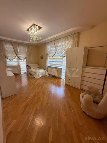 Satılır 4 otaqlı yeni tikili 185 m², 28 May m., photo 3 from 16