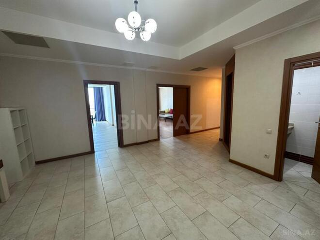 Сдаётся 3-комн. новостройка 170 м², Ясамальский р., photo 22 from 24