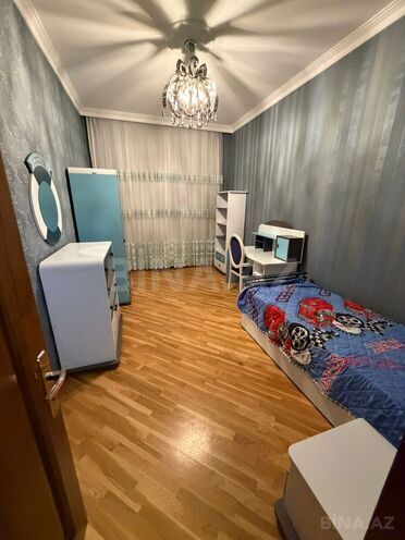 Продаётся 6-комн. дом/дача 340 м², пос. Бакиханова, photo 24 from 32