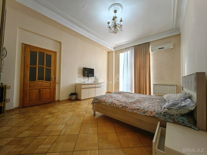 Продаётся 4-комн. вторичка 335 м², м. Сахил, photo 27 from 32