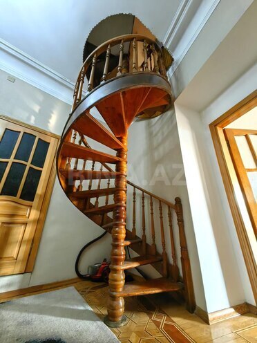 Продаётся 4-комн. вторичка 335 м², м. Сахил, photo 21 from 32