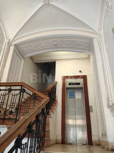 Продаётся 4-комн. вторичка 335 м², м. Сахил, photo 4 from 32