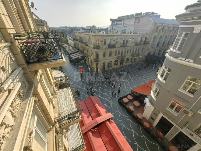 Продаётся 4-комн. вторичка 335 м², м. Сахил, photo 6 from 32