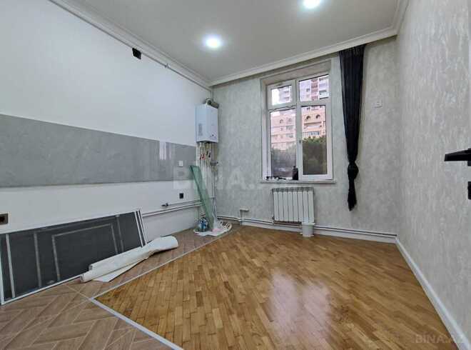Продаётся 3-комн. вторичка 85 м², м. Кара Караев, photo 11 from 21
