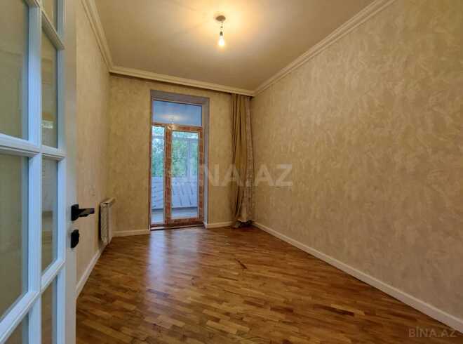 Продаётся 3-комн. вторичка 85 м², м. Кара Караев, photo 9 from 21