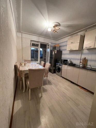 Продаётся 2-комн. вторичка 60 м², м. Нефтчиляр, photo 9 from 12