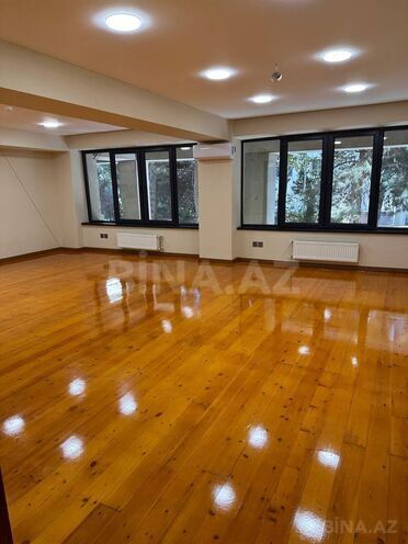 Сдаётся 8-комн. офис 224 м², м. Элмляр Академиясы, photo 4 from 16