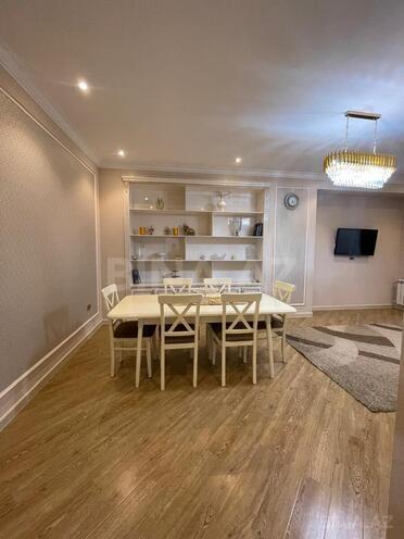 Продаётся 3-комн. новостройка 148 м², Ясамальский р., photo 10 from 19