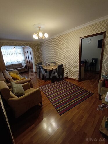 Satılır 2 otaqlı köhnə tikili 50 m², Xalqlar Dostluğu m., photo 4 from 13