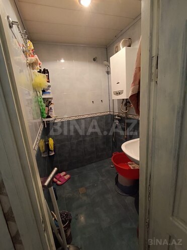 Satılır 2 otaqlı köhnə tikili 50 m², Xalqlar Dostluğu m., photo 12 from 13