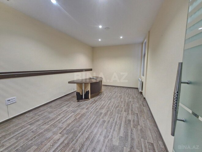Сдаётся 6-комн. офис 285 м², м. 8 ноября, photo 13 from 15