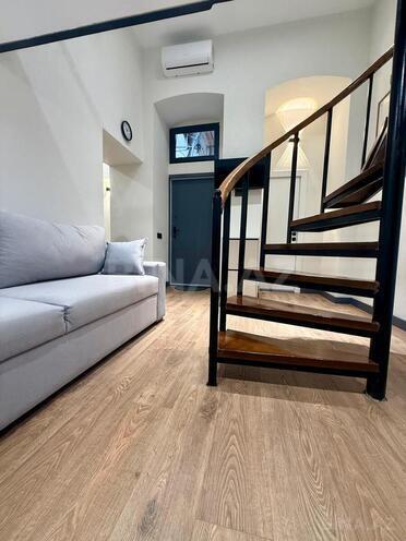 Satılır 1 otaqlı köhnə tikili 33 m², Sahil m., photo 8 from 26