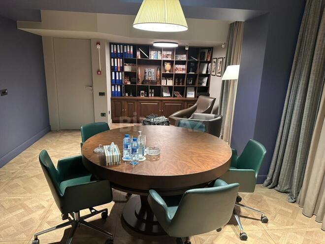 Satılır 4 otaqlı ofis 268 m², 28 May m., photo 20 from 30
