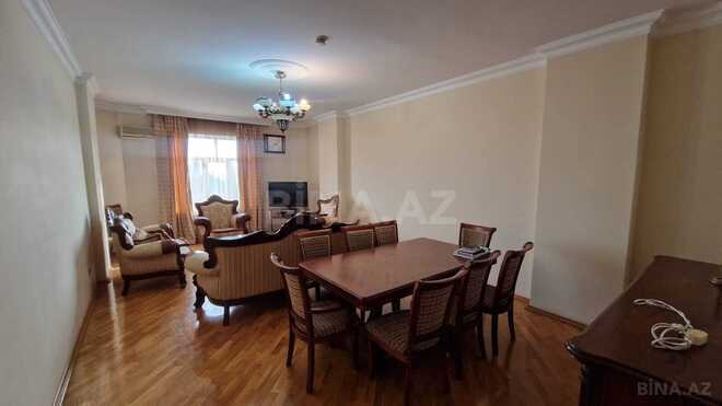 Продаётся 4-комн. новостройка 180 м², м. Низами, photo 1 from 20