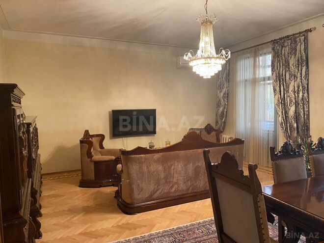 Продается 4-комн. вторичка 100 м², Насиминский  р., photo 4 from 20