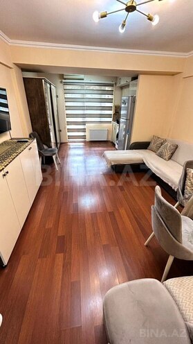 Продаётся 1-комн. вторичка 37 м², м. Гянджлик, photo 4 from 9