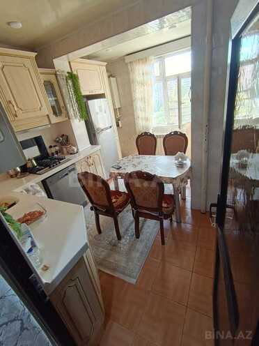 Satılır 4 otaqlı köhnə tikili 110 m², Azadlıq Prospekti m., photo 4 from 12
