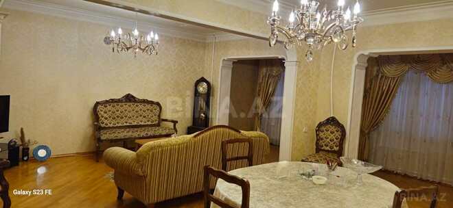 Satılır 5 otaqlı köhnə tikili 120 m², Azadlıq Prospekti m., photo 9 from 24