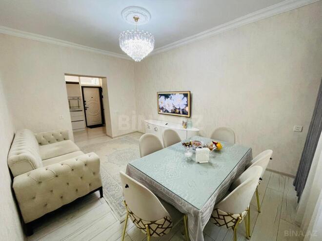 Продаётся 2-комн. вторичка 55 м², м. Низами, photo 3 from 12