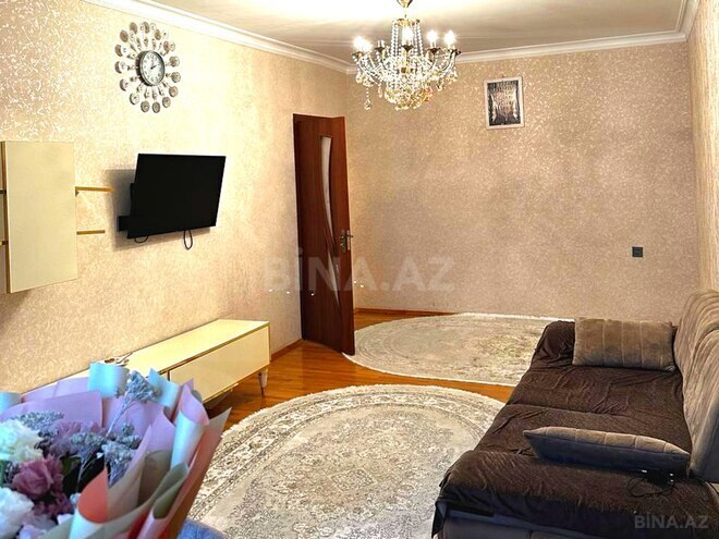 Satılır 3 otaqlı köhnə tikili 100 m², Qara Qarayev m., photo 8 from 18