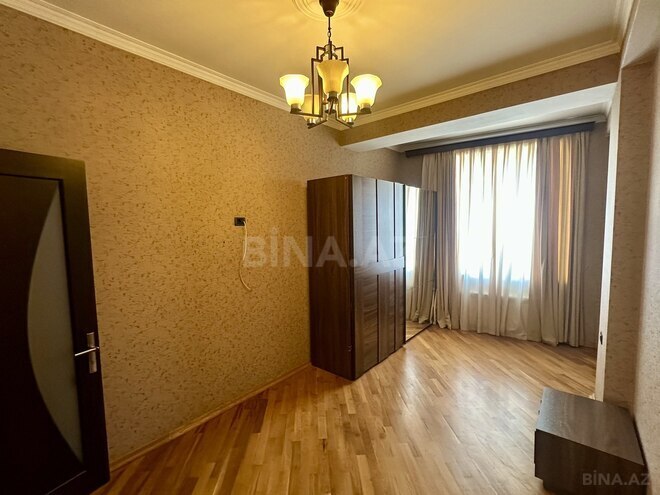 Продаётся 3-комн. новостройка 117 м², м. Иншаатчылар, photo 8 from 16