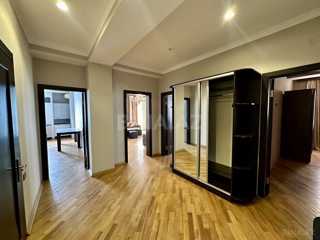 Продаётся 3-комн. новостройка 117 м², м. Иншаатчылар, photo 5 from 16