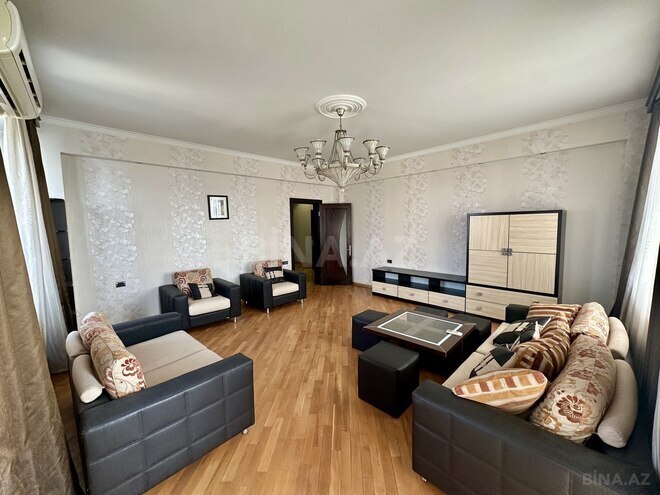 Продаётся 3-комн. новостройка 117 м², м. Иншаатчылар, photo 4 from 16