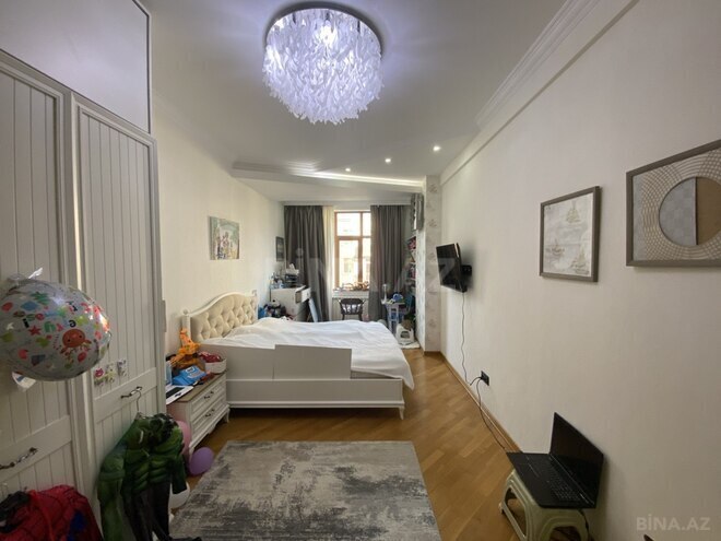 Satılır 4 otaqlı yeni tikili 177 m², 28 May m., photo 14 from 29