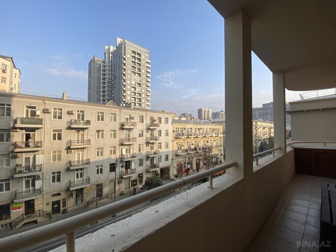 Satılır 4 otaqlı yeni tikili 177 m², 28 May m., photo 20 from 29