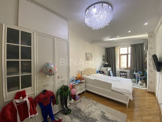 Satılır 4 otaqlı yeni tikili 177 m², 28 May m., photo 15 from 29