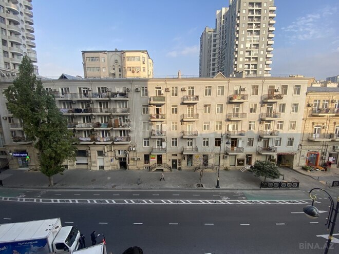 Satılır 4 otaqlı yeni tikili 177 m², 28 May m., photo 21 from 29