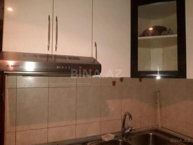 Продаётся 2-комн. вторичка 50 м², м. Нефтчиляр, photo 6 from 13