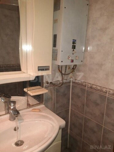 Продаётся 2-комн. вторичка 50 м², м. Нефтчиляр, photo 4 from 13