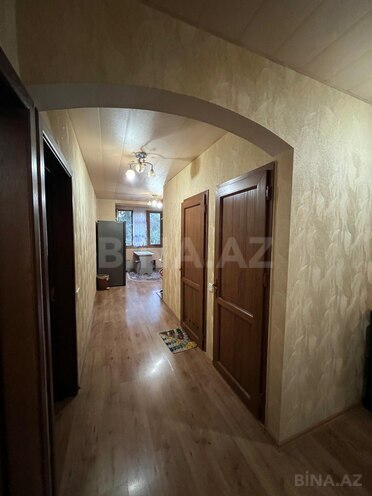 Satılır 4 otaqlı köhnə tikili 110 m², Azadlıq Prospekti m., photo 18 from 25