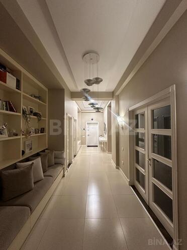 Продаётся 5-комн. новостройка 200 м², м. Низами, photo 9 from 14