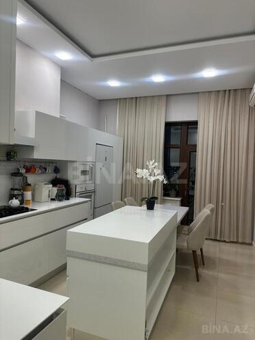 Продаётся 5-комн. новостройка 200 м², м. Низами, photo 8 from 14