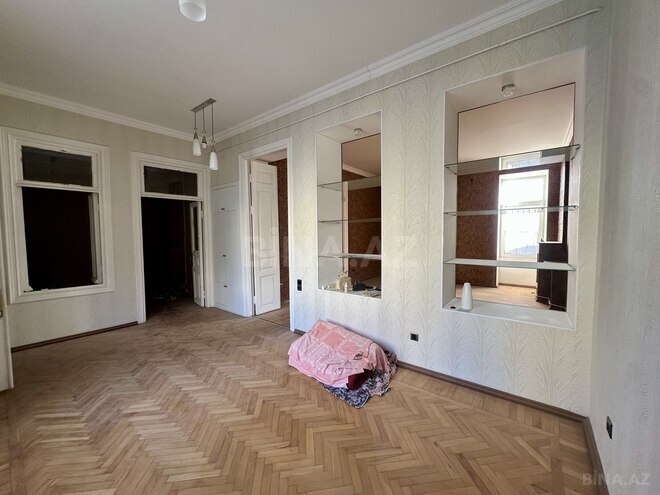 Продаётся 3-комн. вторичка 102 м², м. Сахил, photo 8 from 19