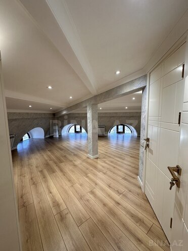 Продаётся 5-комн. новостройка 260 м², Насиминский  р., photo 8 from 18