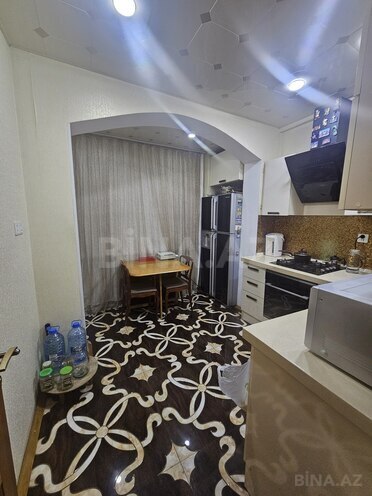 Продаётся 3-комн. вторичка 90 м², м. Азадлыг проспекти, photo 23 from 28