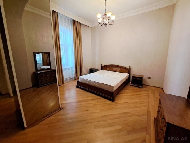 Сдаётся 5-комн. вторичка 250 м², м. Сахил, photo 7 from 19