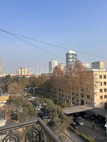 Продаётся 3-комн. вторичка 90 м², м. Элмляр Академиясы, photo 4 from 24