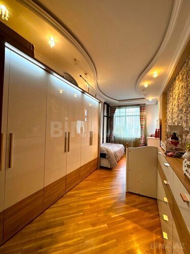 Продаётся 3-комн. новостройка 130 м², м. 8 ноября, photo 8 from 16